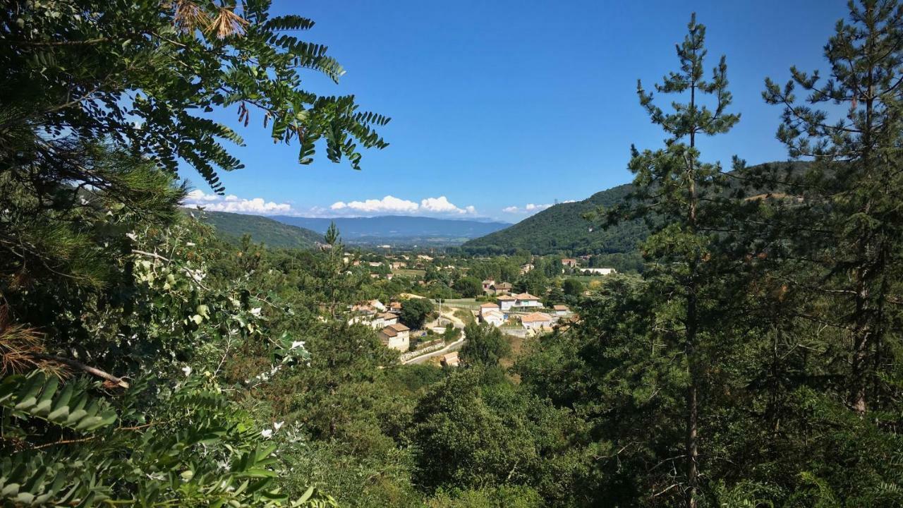 مبيت وإفطار Saint-Laurent-du-Pape Domaine De L'Amiral المظهر الخارجي الصورة